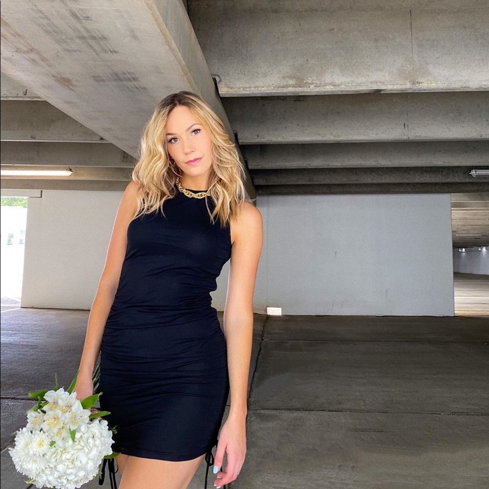Black bodycon dress